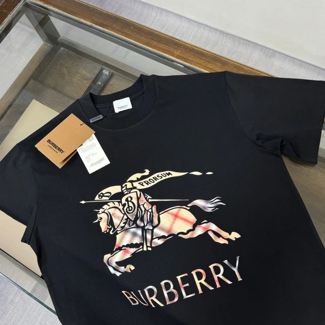 A✨BUR*BERRY 2026 🍃 Classic 👍🏻 😆 ， ， ， logo ， ， 🔥 ， ， ， ， ✂️ 👏 ：Black White Size：M-3XL